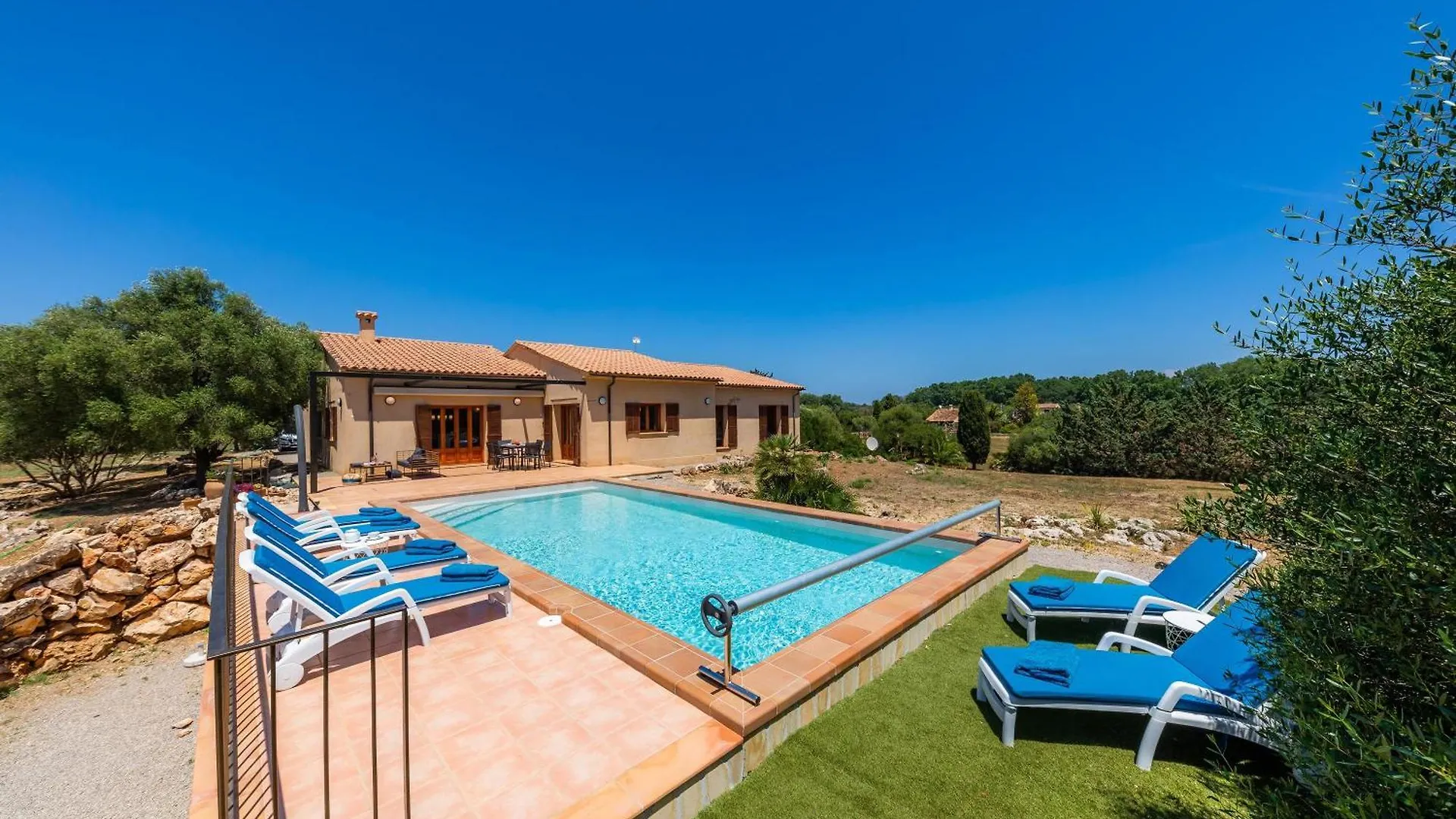 Villa Finca Ca'N Terrasa Capdepera  Spain